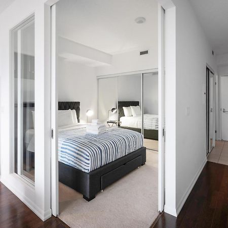 Downtown Toronto 1 Bdrm Condo With Parking And Views Kültér fotó